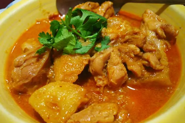 Curry birmano, una explosión de sabores y aromas.