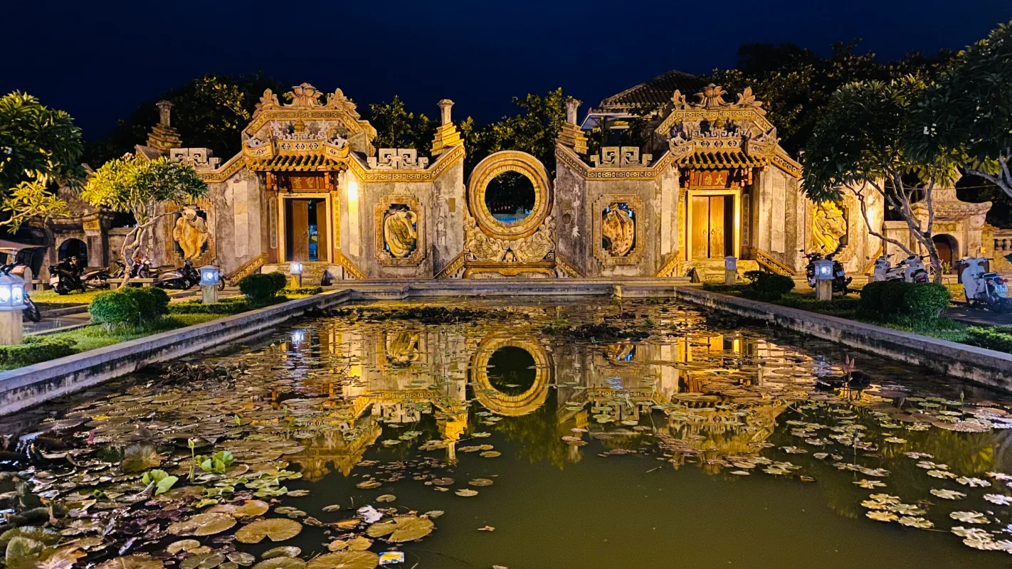 visita guiada por el templo en el centro histórico de Hoi An