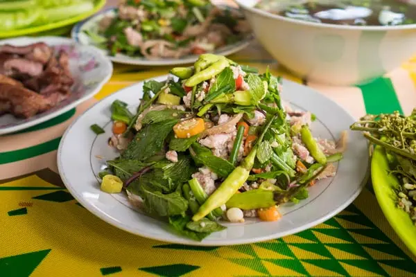 Laap salad